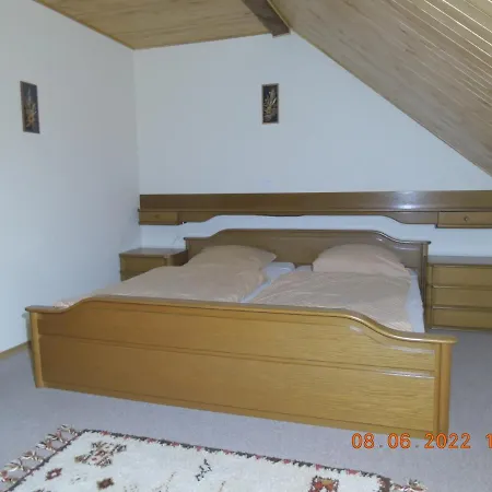 Gdzie Diabeł Mówi Dobranoc Apartamento Pisz