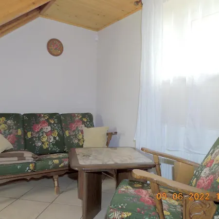 Gdzie Diabel Mowi Dobranoc פיז'